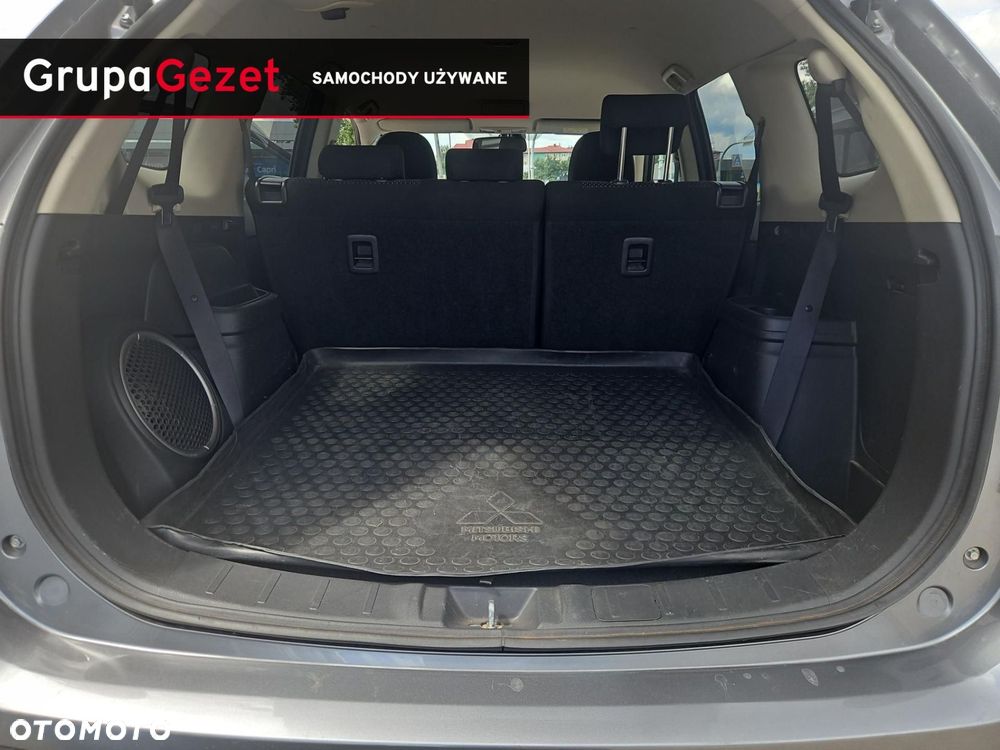 Mitsubishi Outlander - 17