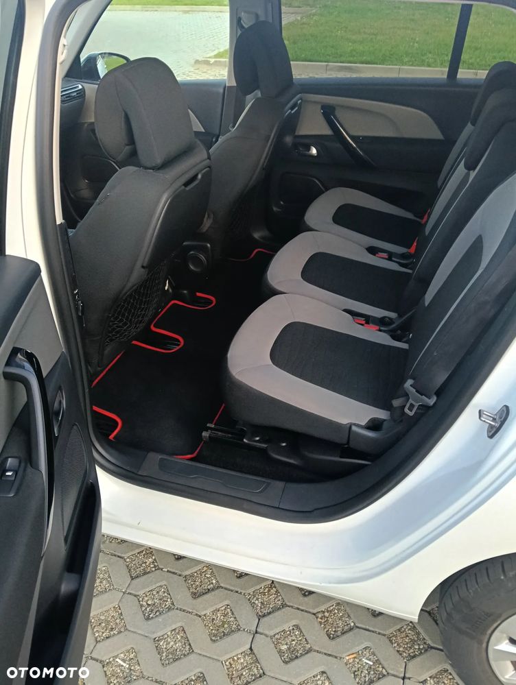 Citroën C4 Grand Picasso - 15
