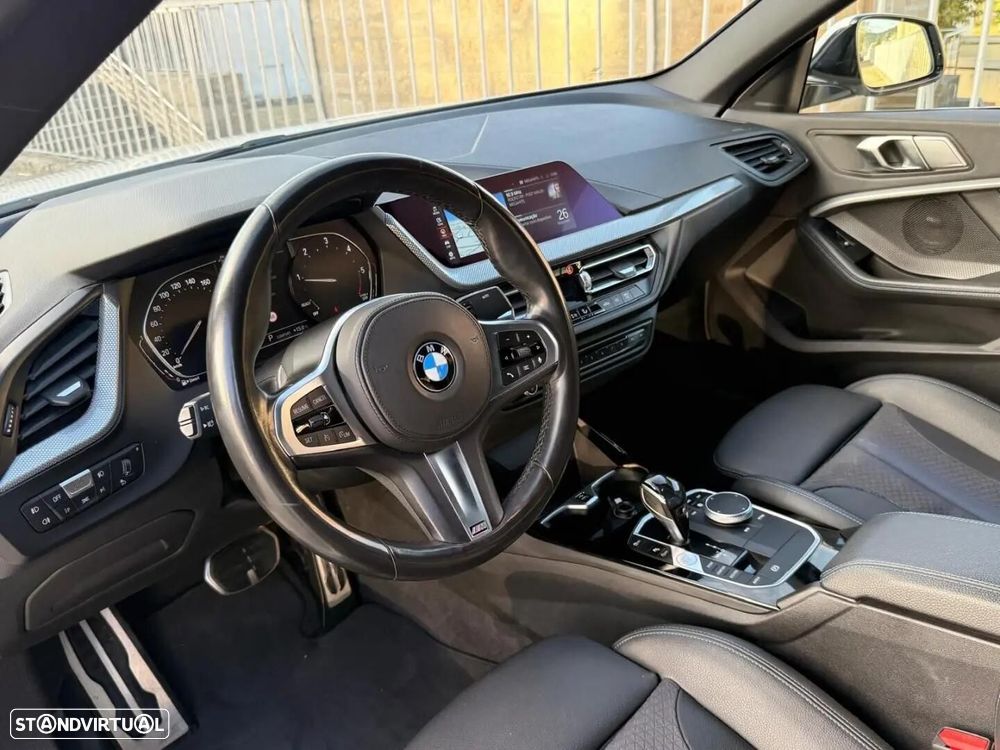 BMW 216 Gran Coupé - 14