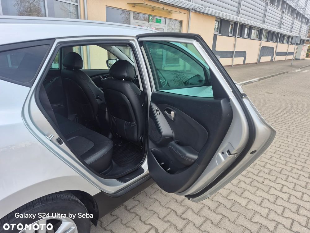 Hyundai ix35 1.7 CRDi Premium 2WD - 24