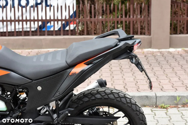 KTM Adventure - 25