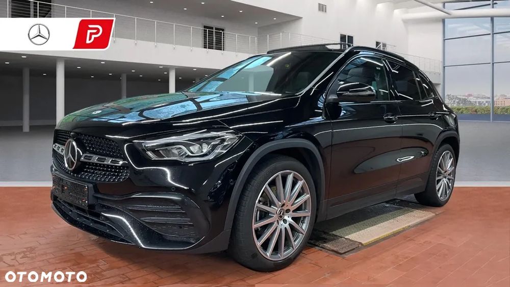 Mercedes-Benz GLA 200 4-Matic Style - 1