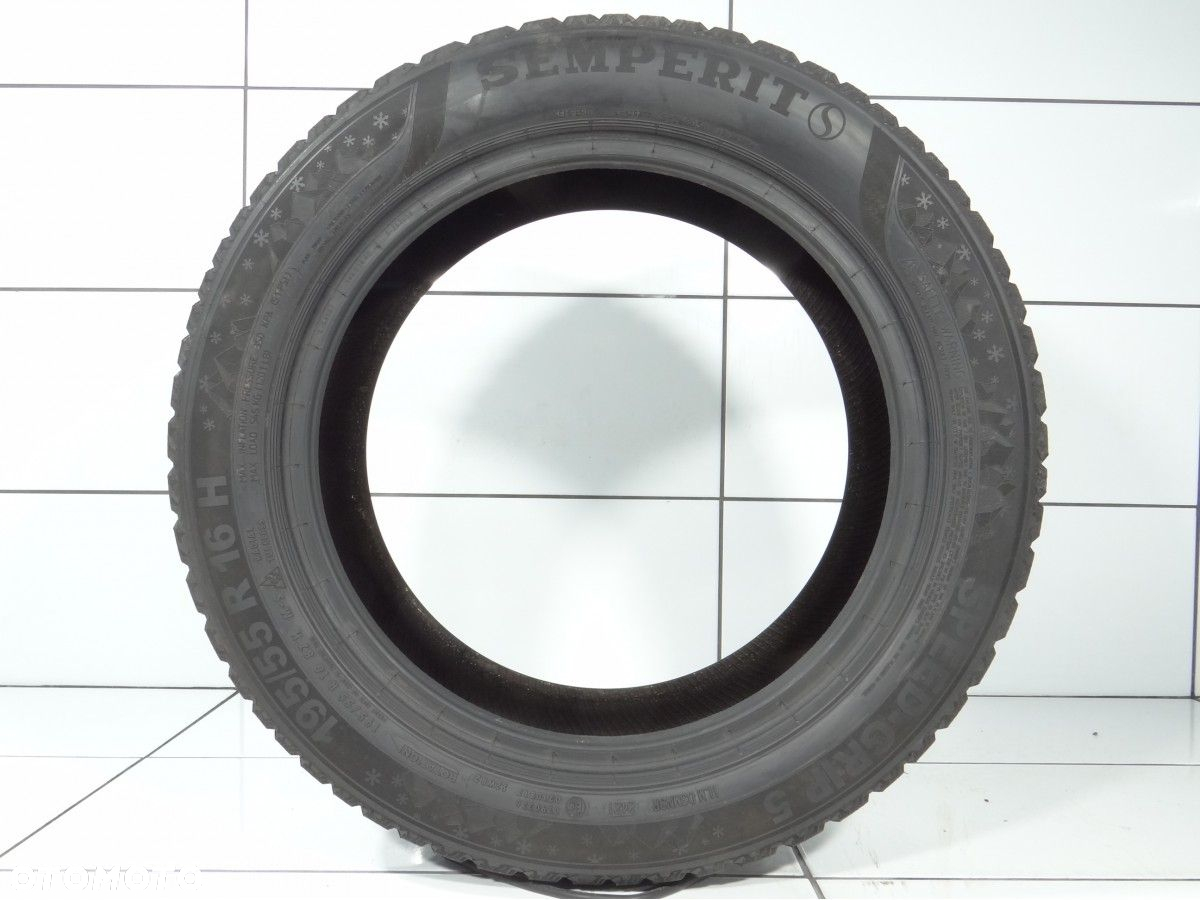 Opony zimowe 195/55R16 87H Semperit - 3