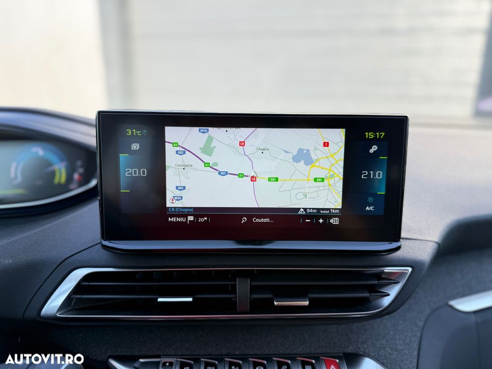 Peugeot 3008 Hybrid 225 e-EAT8 Allure Pack - 13