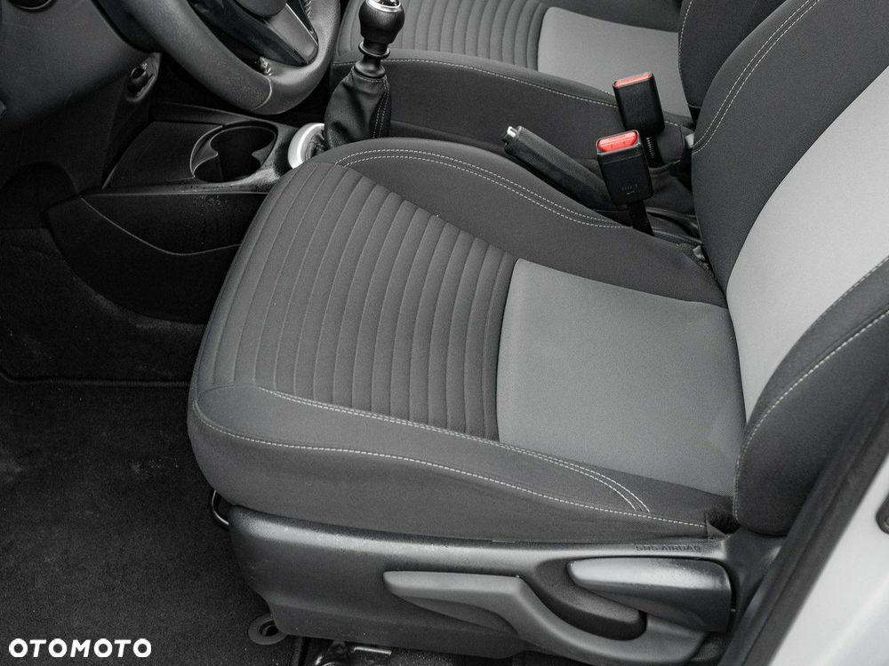 Toyota Yaris 1.5 Premium - 14