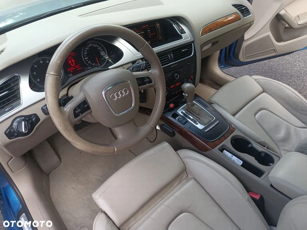Audi A4 Avant - 17