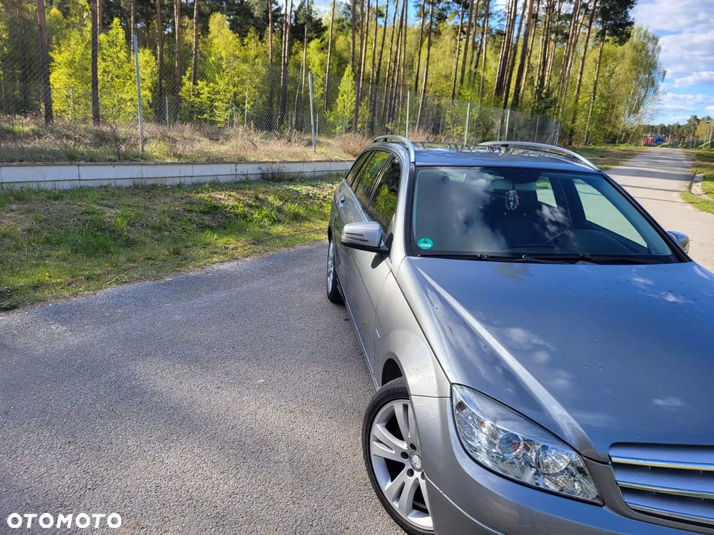 Mercedes-Benz Klasa C 180 Kompressor BlueEFFICIENCY Avantgarde - 23
