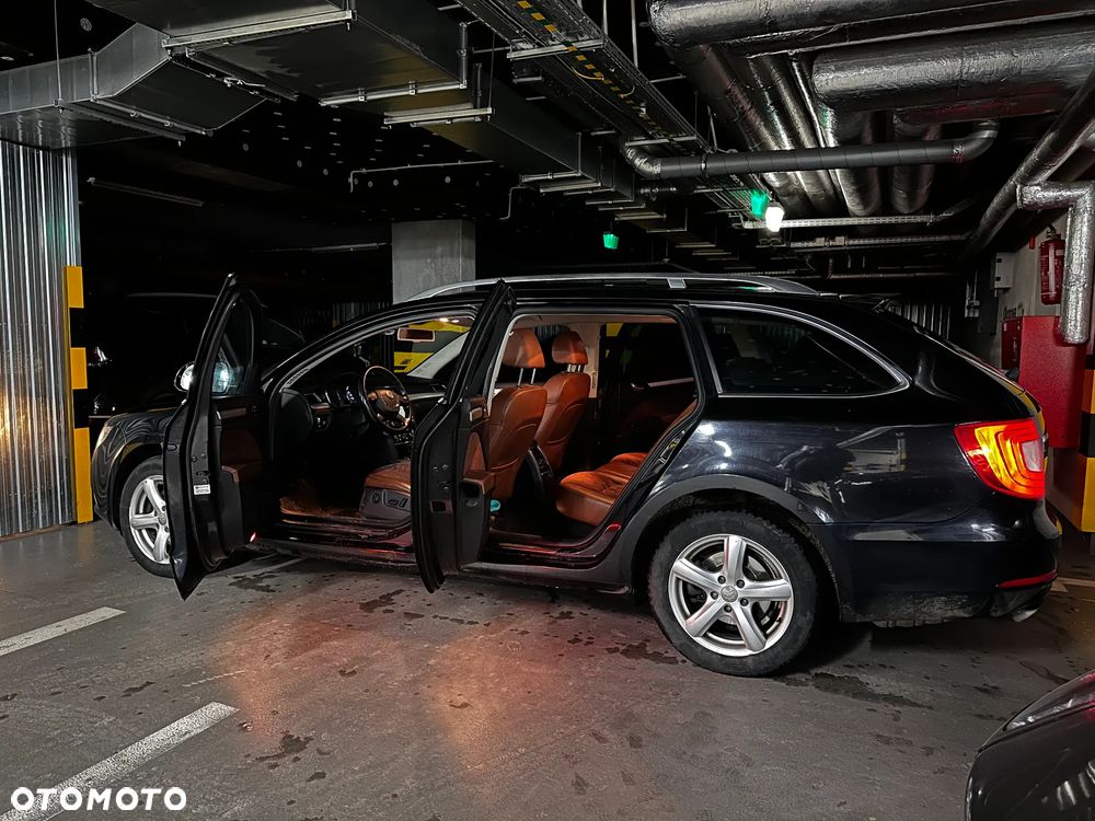 Skoda Superb 2.0 TDI 4x4 Elegance DSG - 13