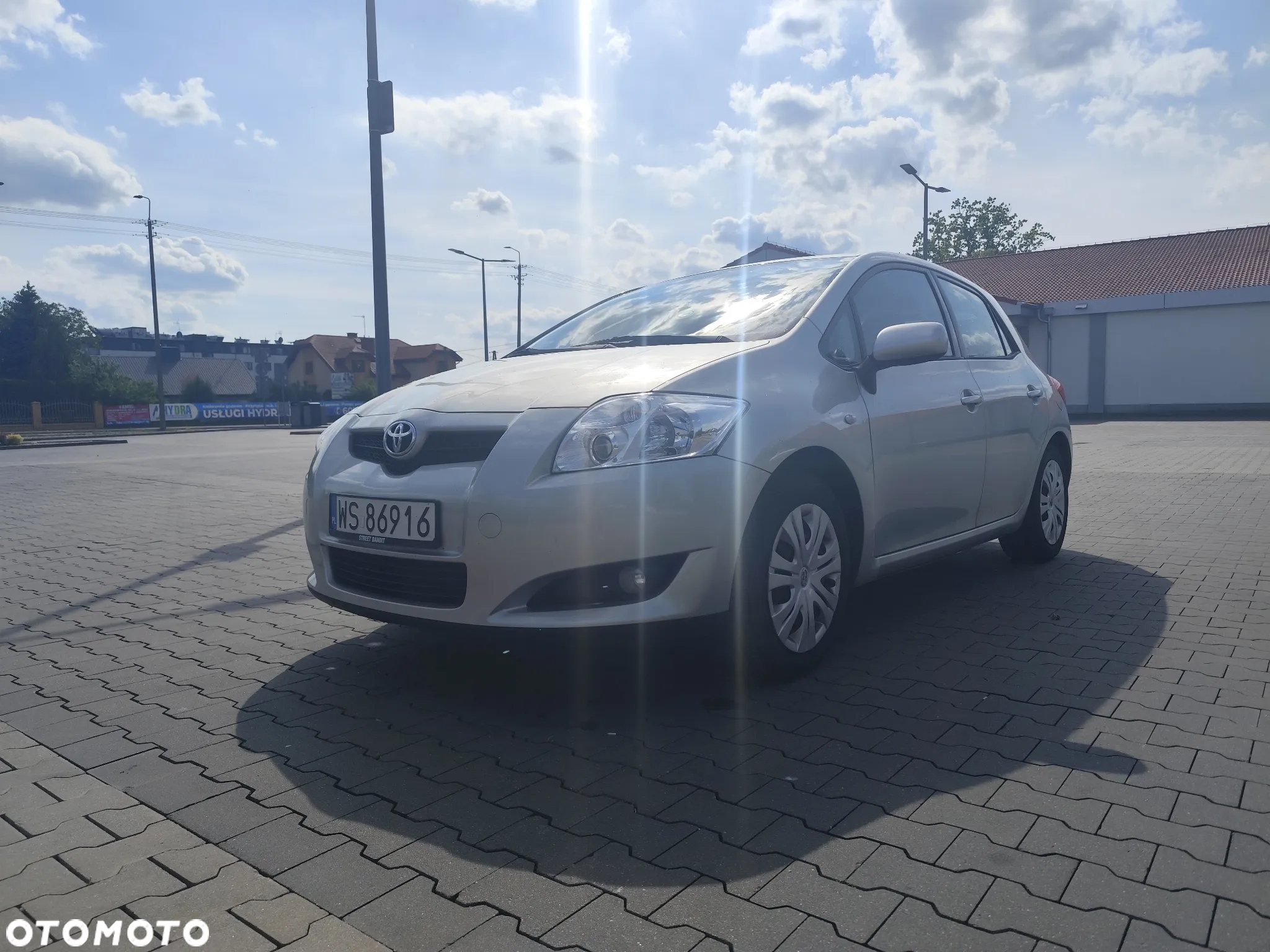 Toyota Auris - 2