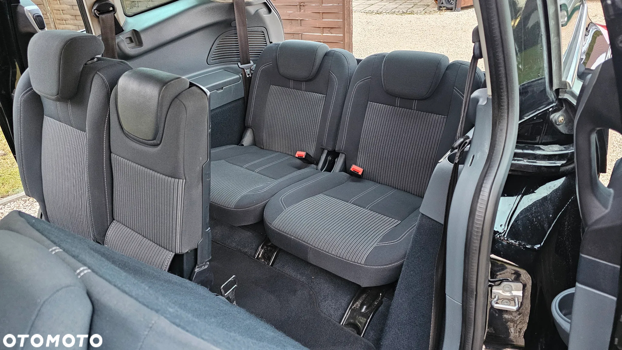 Ford C-MAX 1.6 EcoBoost Trend - 12