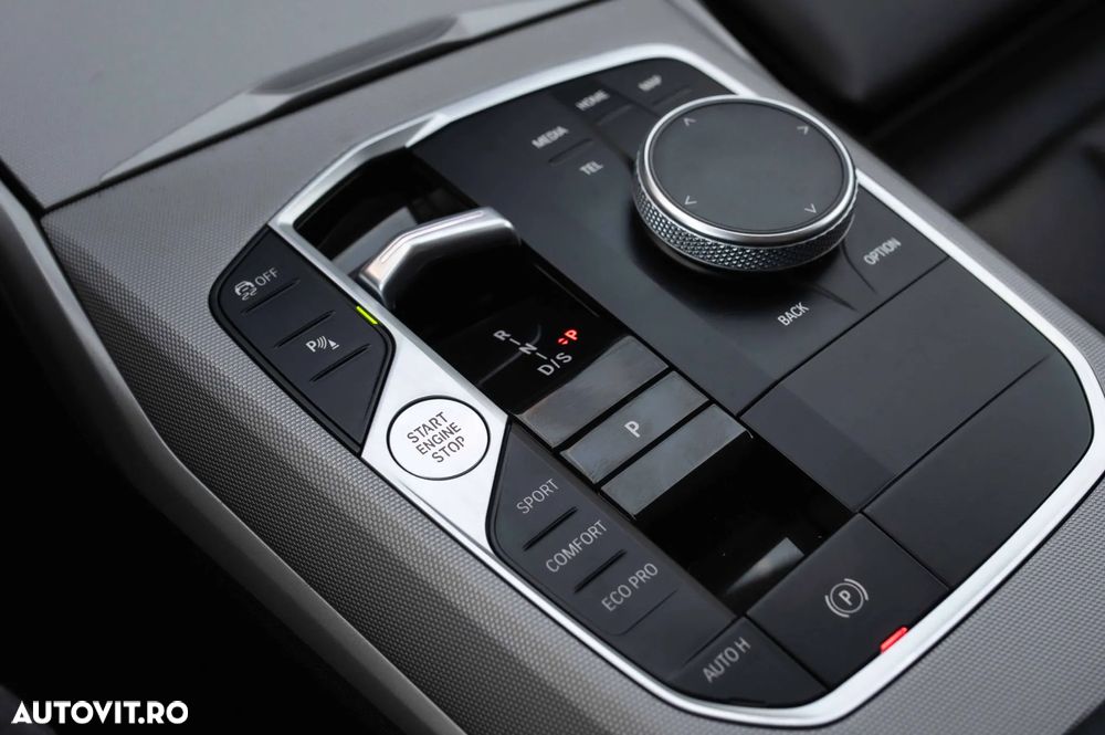 BMW Seria 3 318d AT MHEV - 27