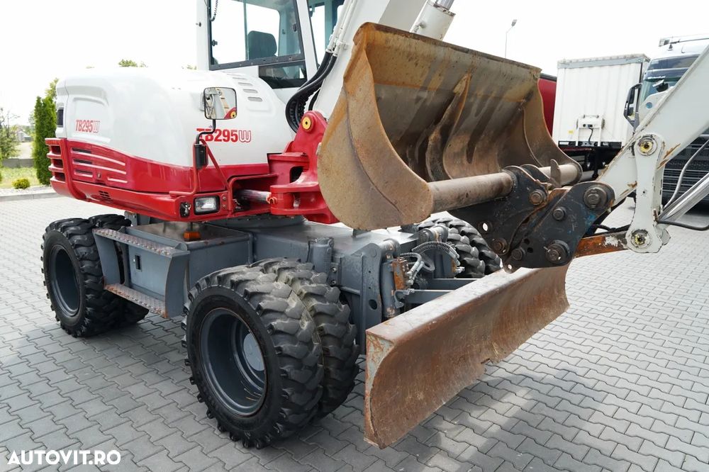 Takeuchi TB 295 W / EXCAVATOR PE ROȚI / 2016 / CONTRACT DE SERVICE POST-SERVICE - 11