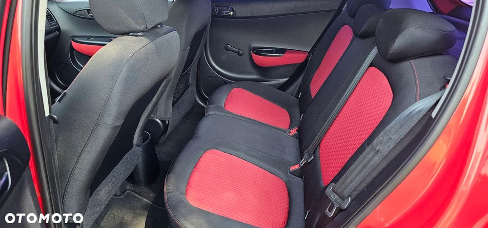 Hyundai i20 1.4 Comfort - 23