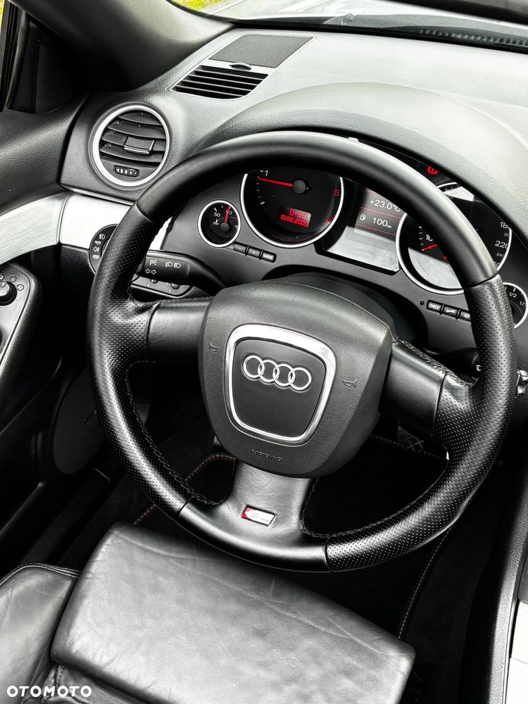 Audi A4 Cabrio - 11