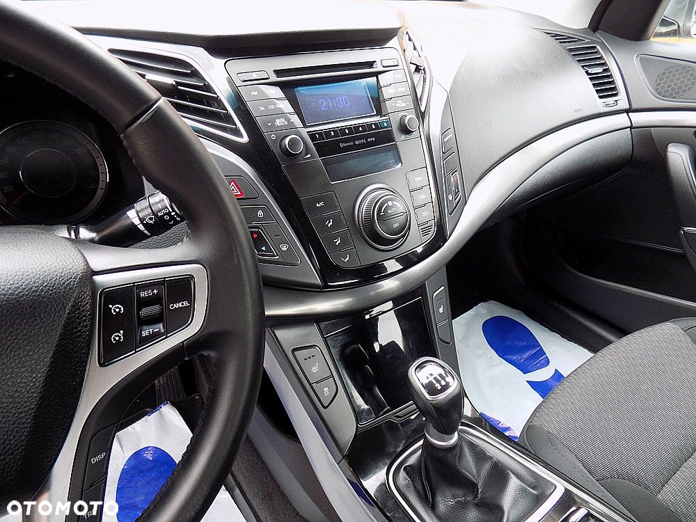 Hyundai i40 2.0 Premium - 12