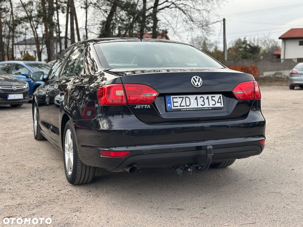 Volkswagen Jetta 1.2 TSI BlueMotion Technology Trendline - 10