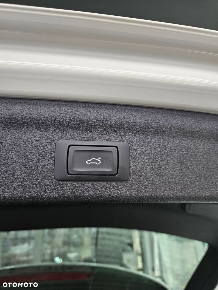 Audi Q3 35 TFSI S tronic - 25