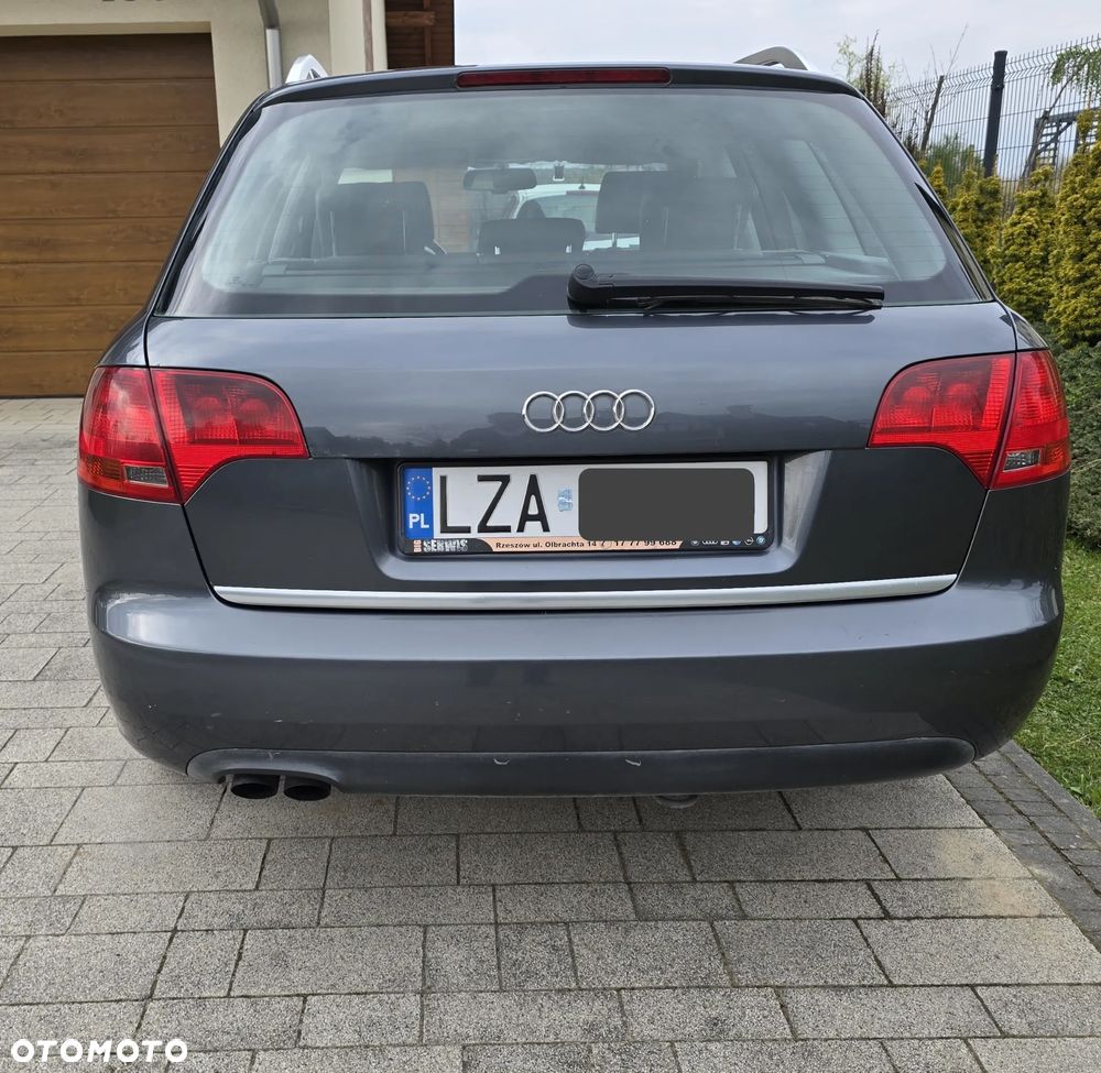 Audi A4 Avant 2.0 TDI - 6