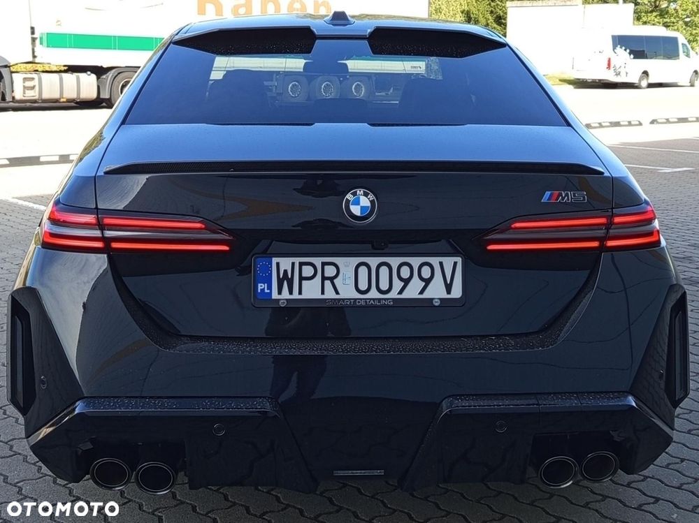 BMW M5 - 5