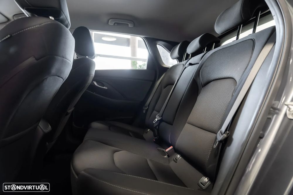 Hyundai i30 1.0 T-GDI Style+Navi - 10