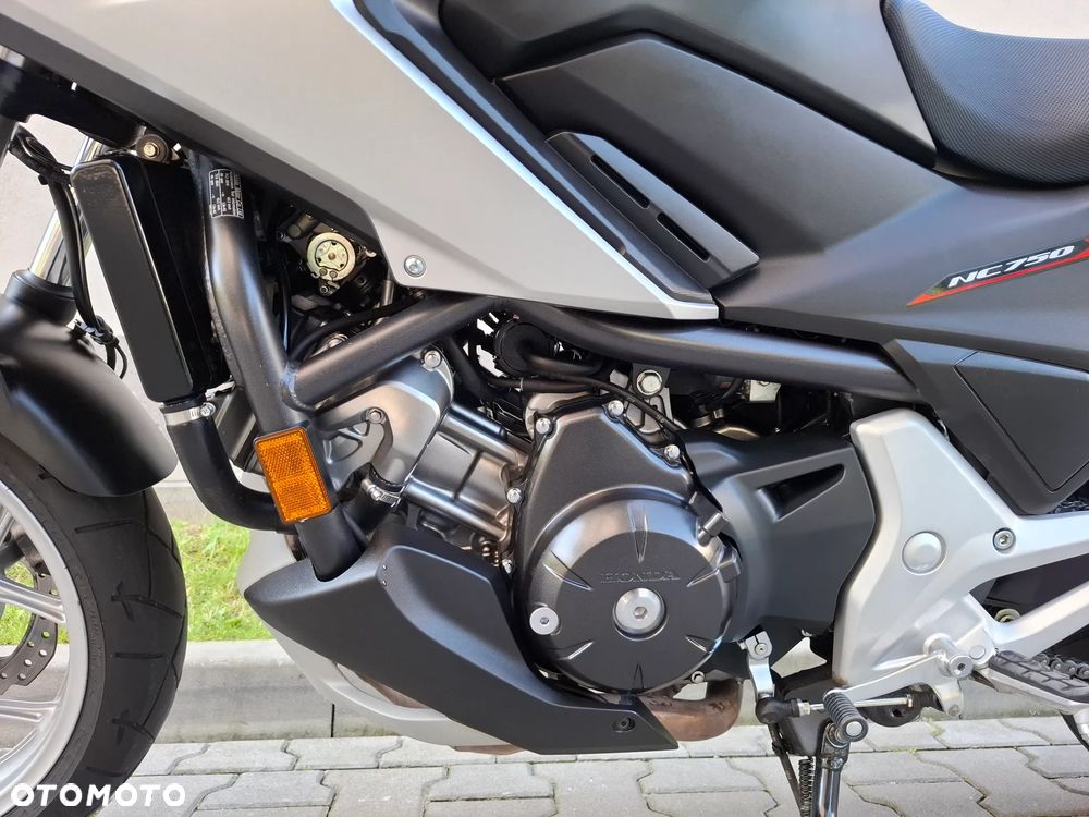Honda NC - 15