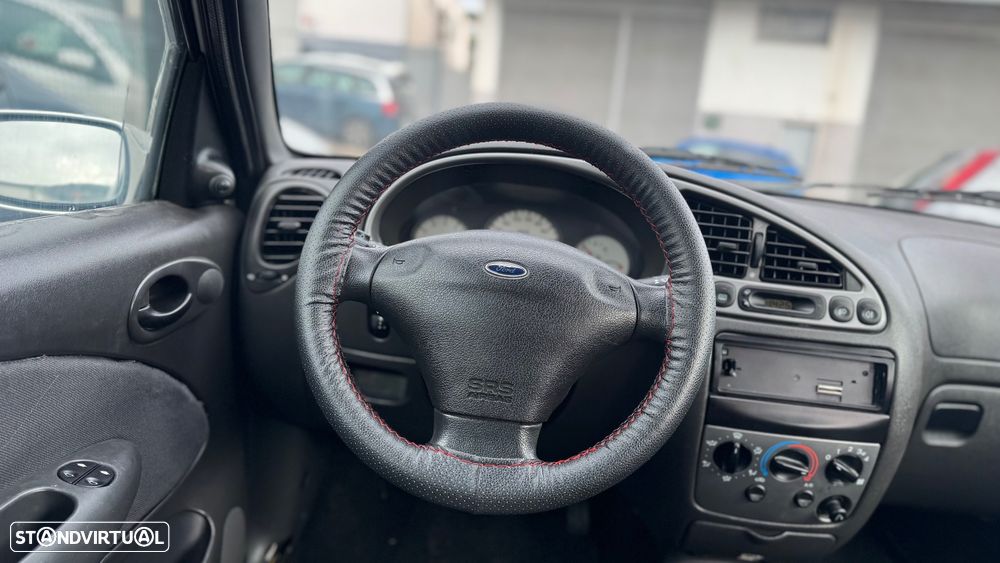 Ford Fiesta 1.25 Trend - 11