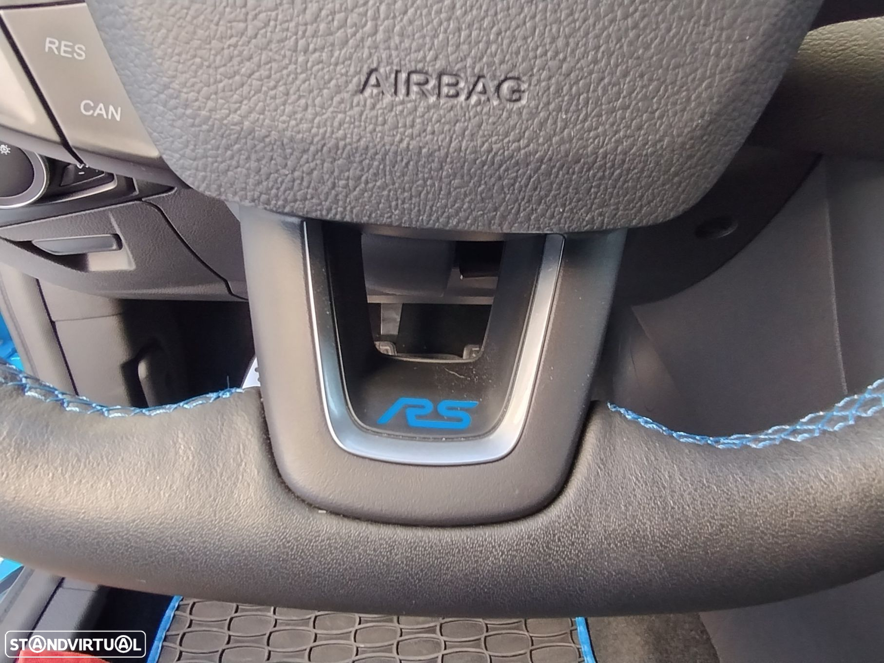 Ford Focus 2.3 EcoBoost RS - 47