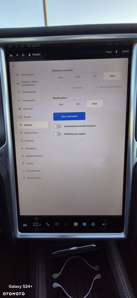 Tesla Model S Performance - 37
