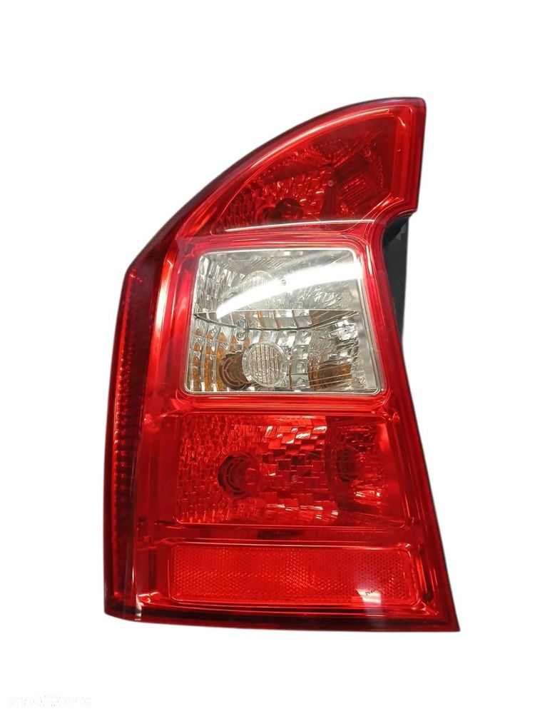 LAMPA LEWA TYLNA KIA CARENS II - 1