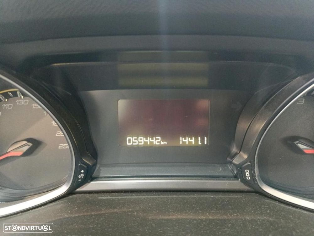 Peugeot 308 1.5 BlueHDi Business Line - 4