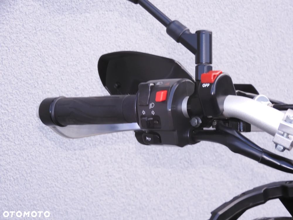 Yamaha Tenere - 11