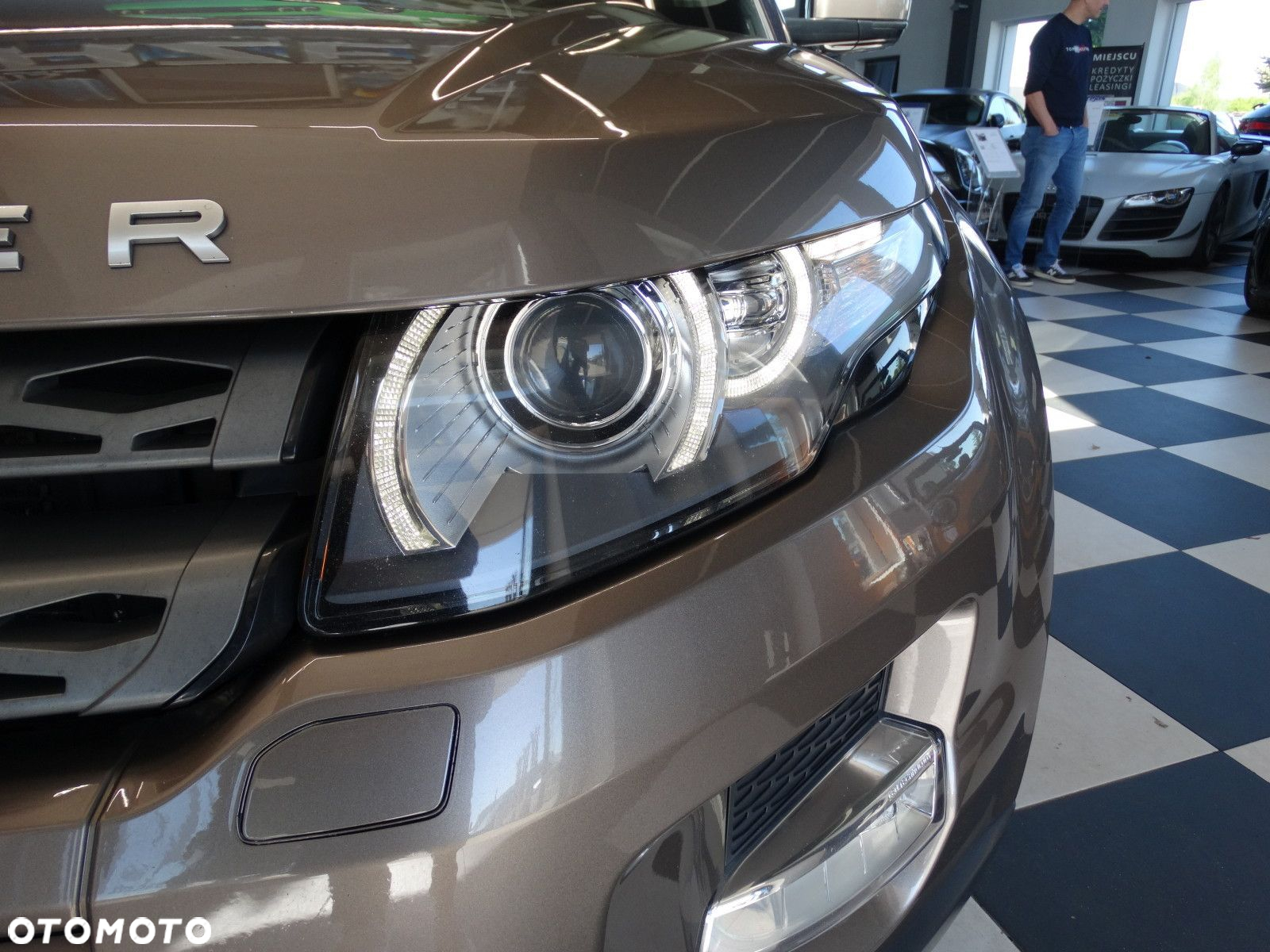 Land Rover Range Rover Evoque - 35