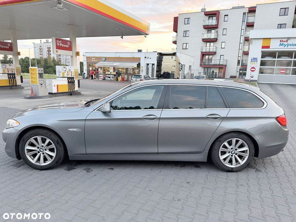 BMW Seria 5 520d Sport-Aut - 10