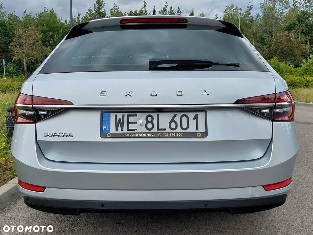 Skoda Superb 2.0 TDI SCR Style DSG - 9