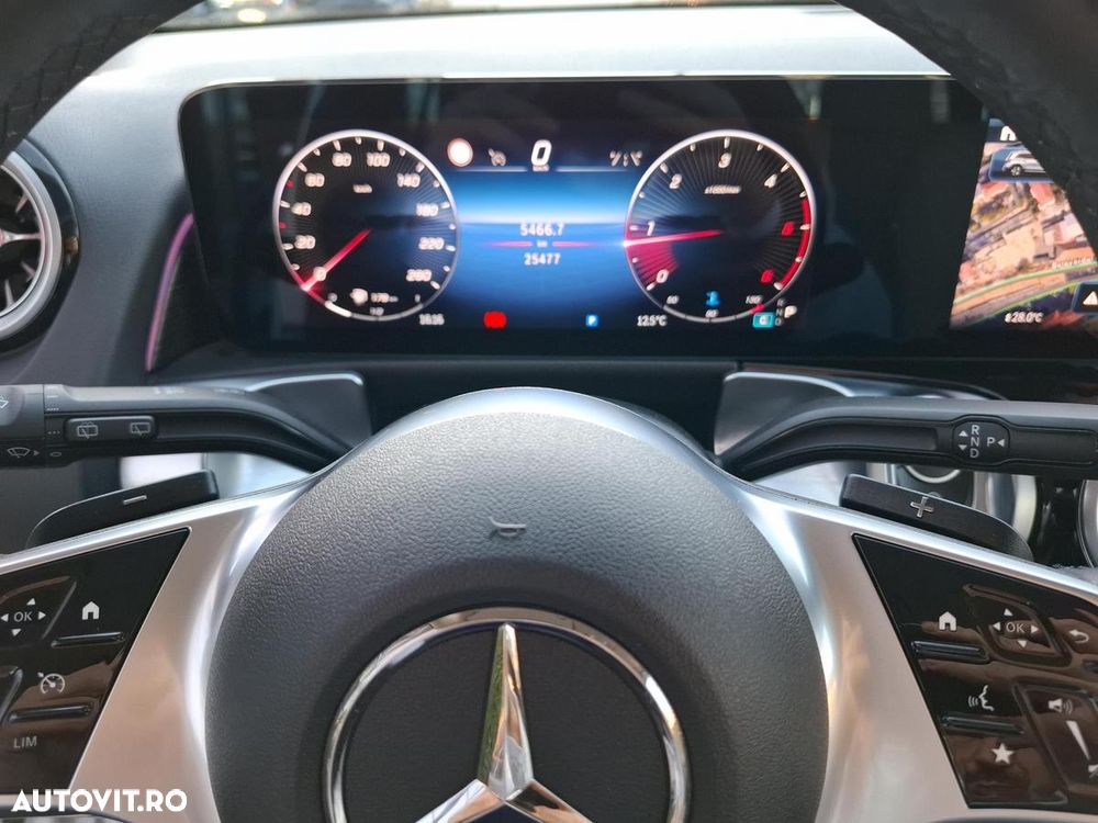 Mercedes-Benz GLB 200 d 4MATIC Aut. - 10