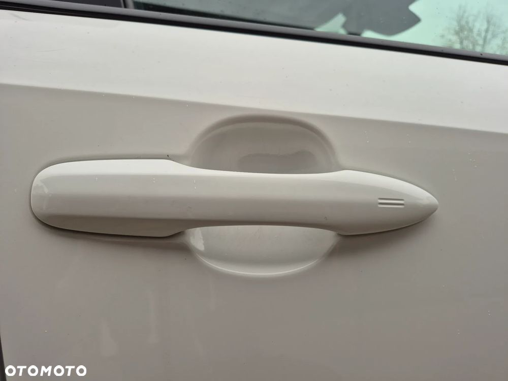 Toyota Corolla 1.8 Hybrid Executive - 29