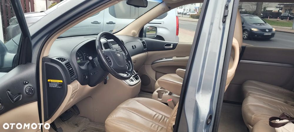 Kia Carnival 2.9 CRDi EX - 2