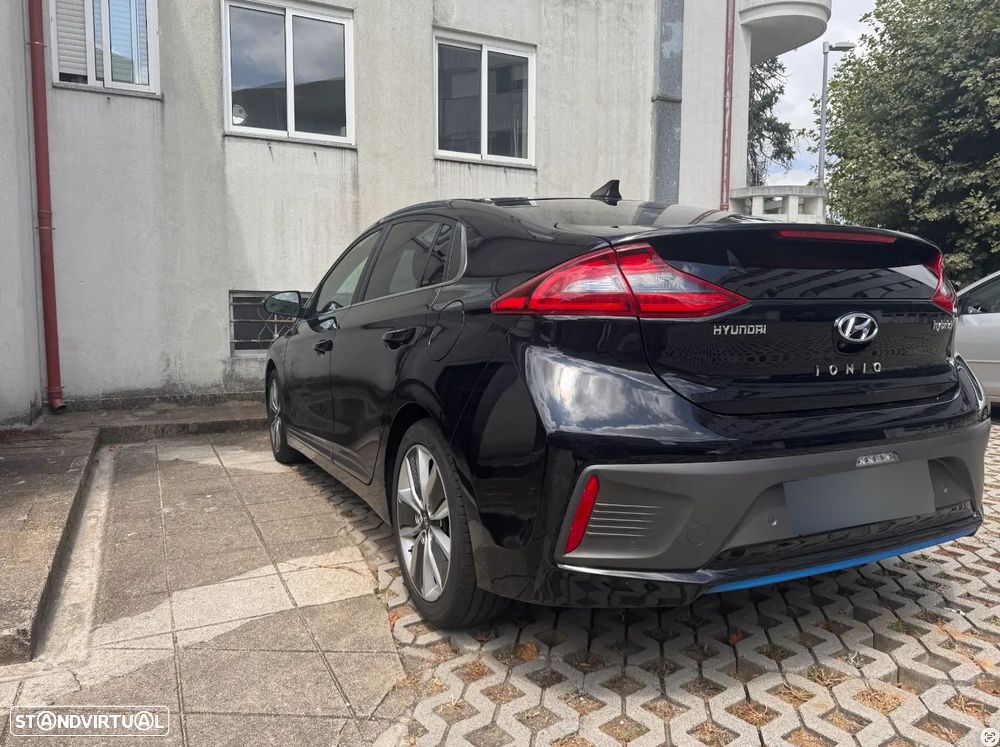 Hyundai Ioniq 1.6 GDI HEV Hybrid Tech - 11