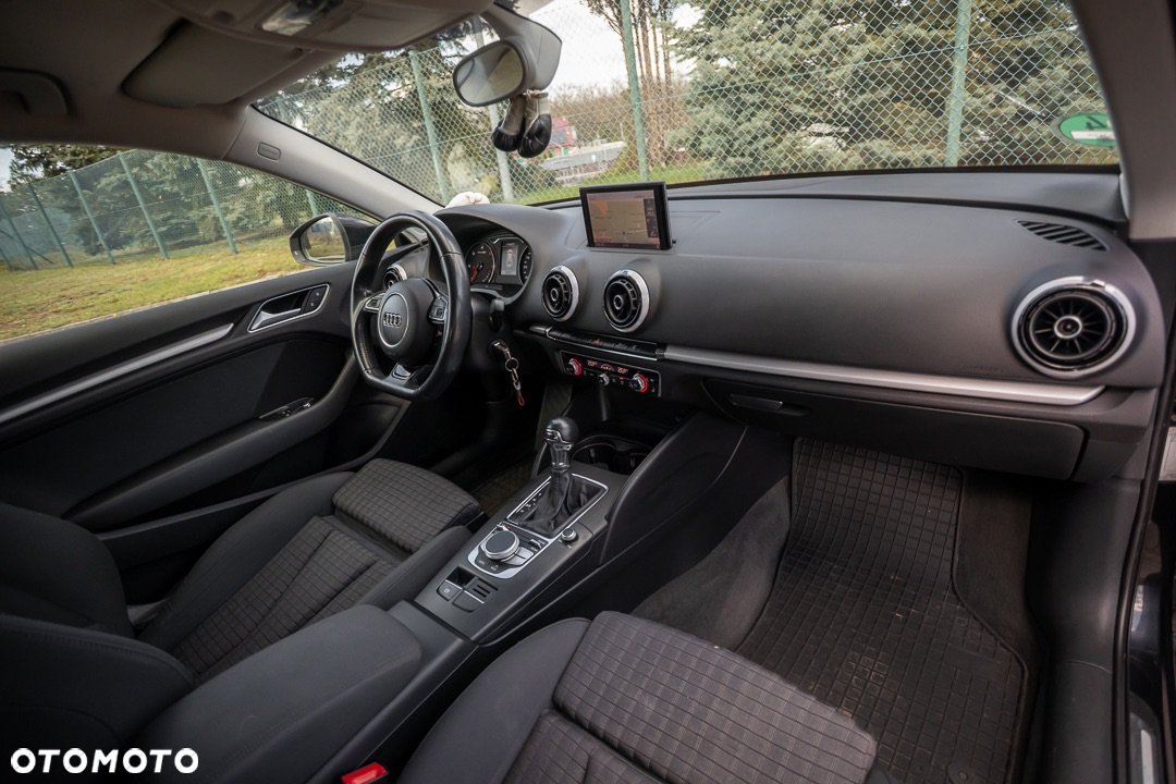 Audi A3 2.0 TDI S tronic sport - 18