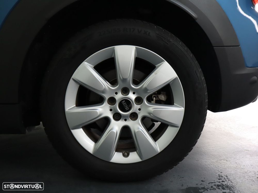 MINI Countryman Cooper SE ALL4 Auto foto 5