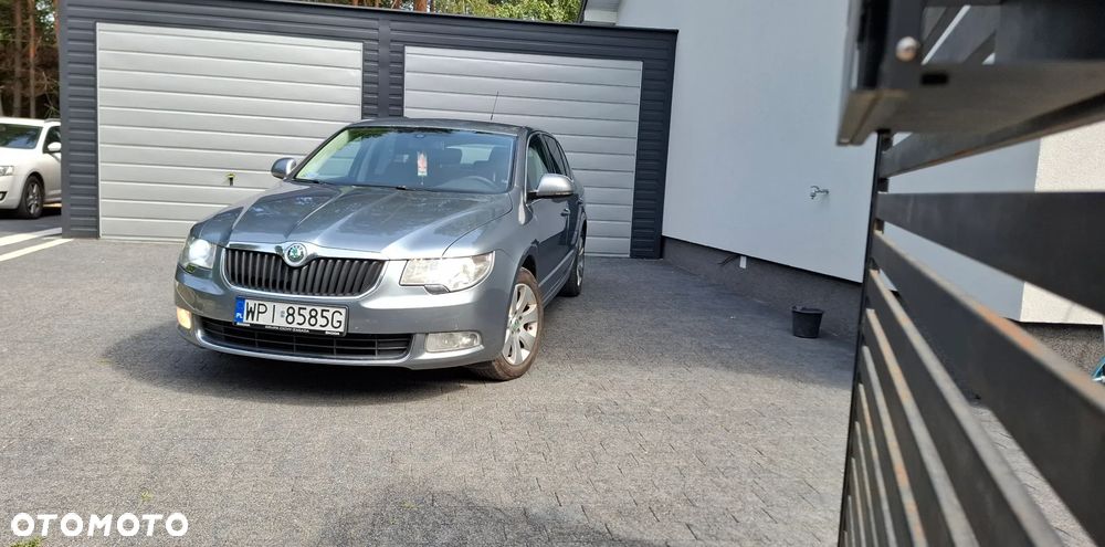 Skoda Superb 2.0 TDI Elegance - 7