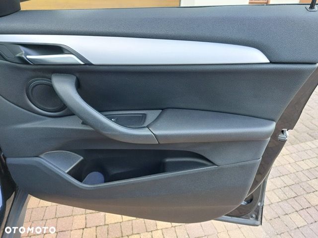 BMW X1 sDrive18i Advantage - 13
