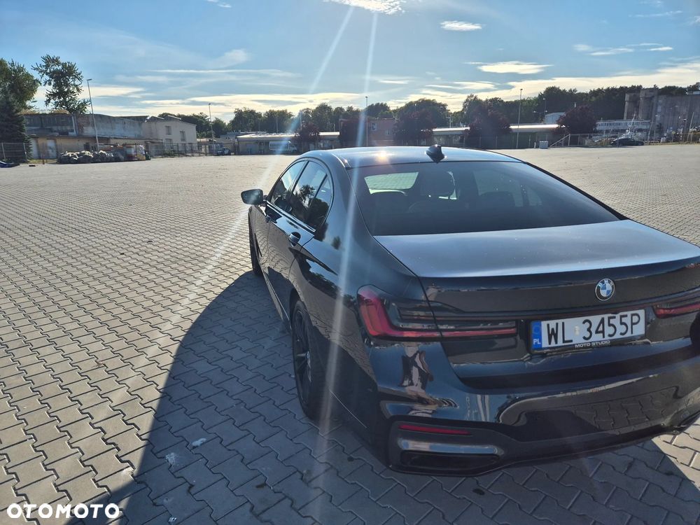 BMW Seria 7 750d xDrive sport - 5