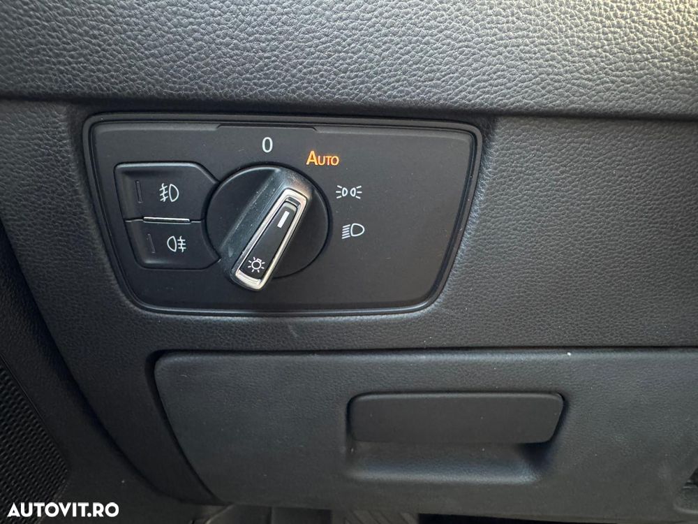 Volkswagen Passat 2.0 BiTDI DSG 4Mot Highline - 30