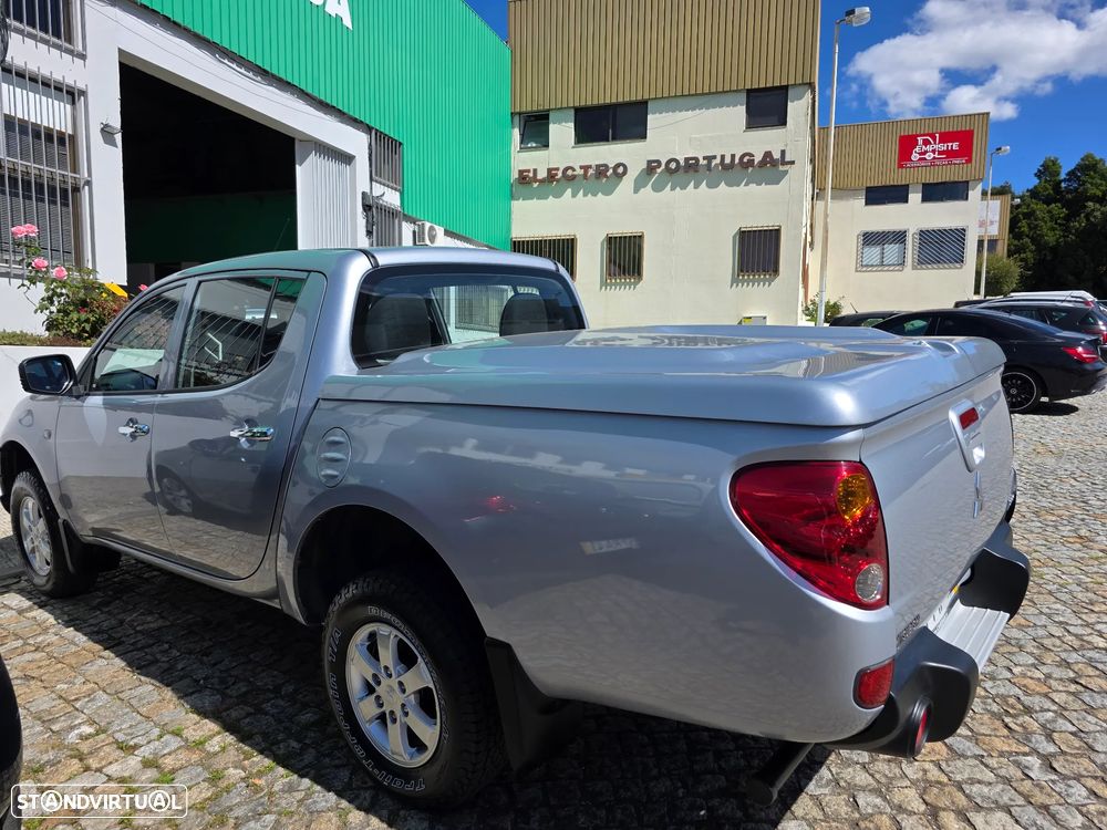 Mitsubishi L200 2.5 DI-D CD Intense AC/JLL - 5