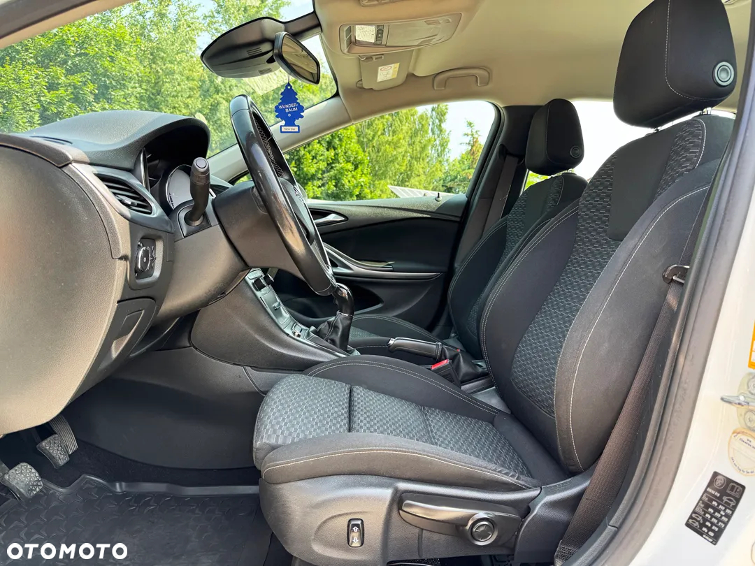 Opel Astra 1.6 D (CDTI) Sports Tourer Business - 19