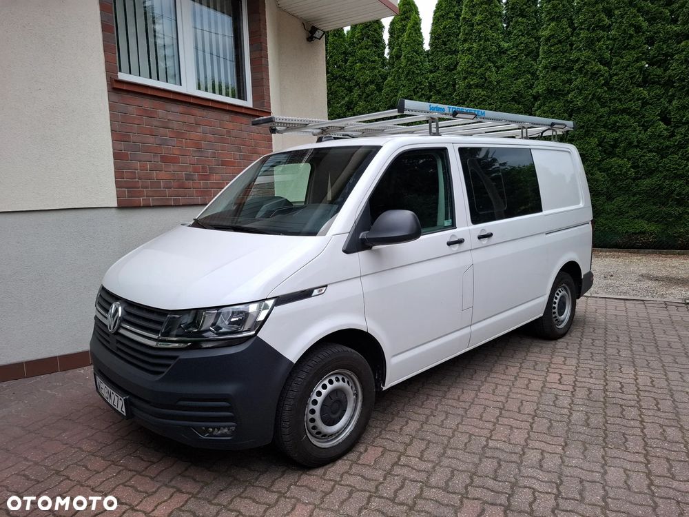 Volkswagen Transporter 2021 photo 2