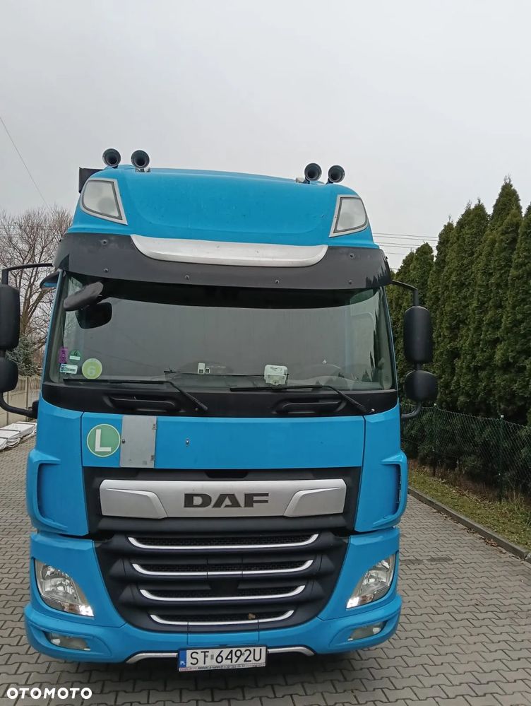 DAF CF320 - 1