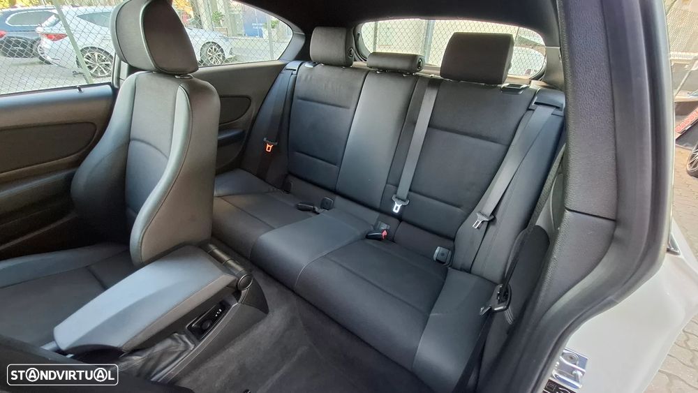 BMW 118 - 25