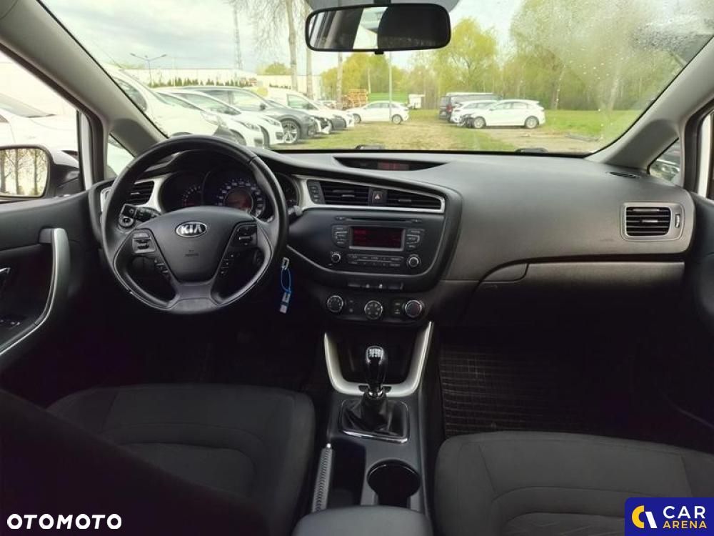 Kia Ceed - 23